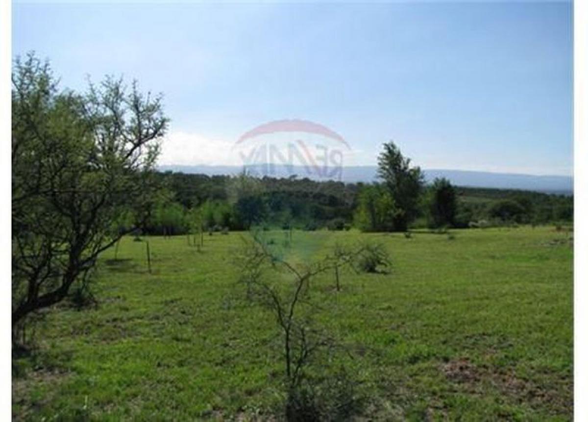 Terreno en Córdoba, Argentina No. 37422