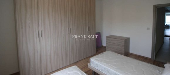 Apartamento de 3 dormitorios en Saint Julian's, Malta No. 6793 14