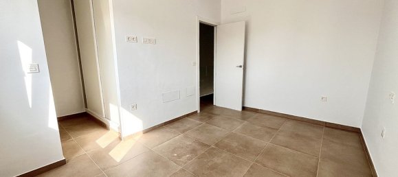 3 bedrooms Townhouse in Alicante, Spain No. 190760 16