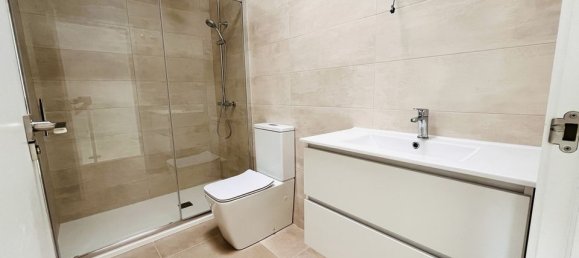 3 bedrooms Townhouse in Alicante, Spain No. 190760 12