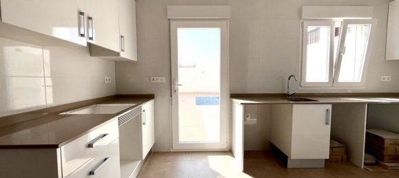 3 bedrooms Townhouse in Alicante, Spain No. 190760 22