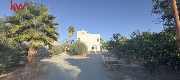 4 Schlafzimmer Stadthaus in Livadia, Cyprus, Nr. 26267 5
