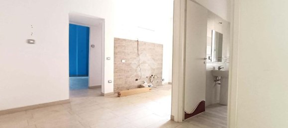 Apartamento T2 em Naples, Italy N.º 53895 12