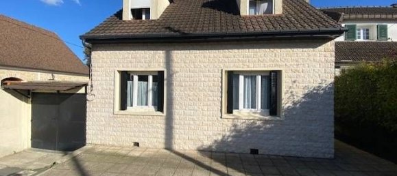 4-Zimmer Haus in Montfermeil, France, Nr. 170026 18