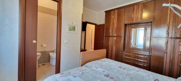 Квартира с 3 комнатами в Рим, Италия № 65069 19