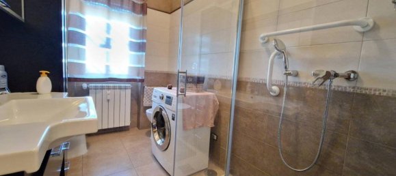 Квартира с 3 комнатами в Рим, Италия № 65069 23