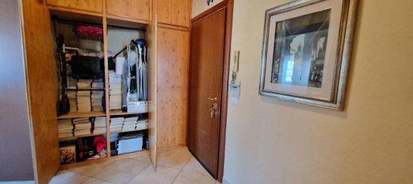 Квартира с 3 комнатами в Рим, Италия № 65069 26