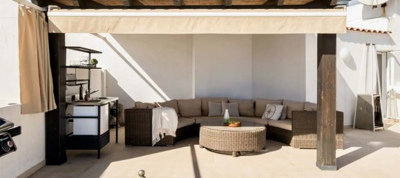 3 bedrooms Penthouse in Marbella, Spain No. 24091 7