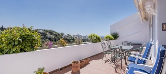 3 chambres Appartement à Benahavis, Spain No. 81260 9