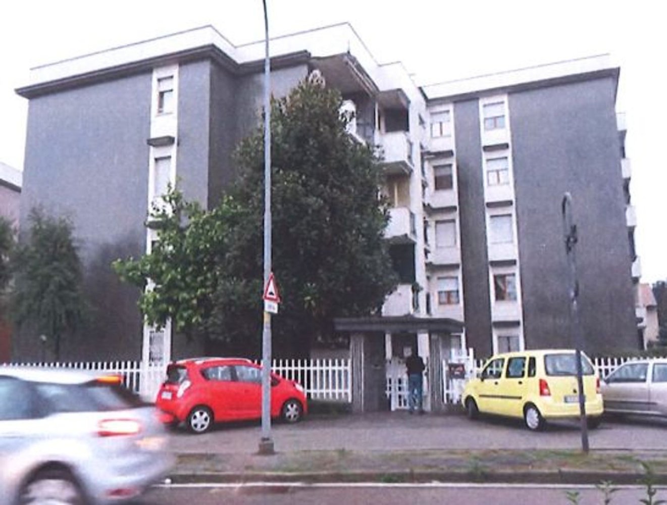 5-salle Appartement à Rho, Italy No. 86906