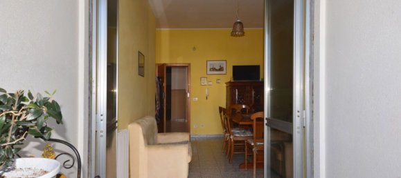 2-salle Appartement à Fossacesia, Italy No. 64574 11