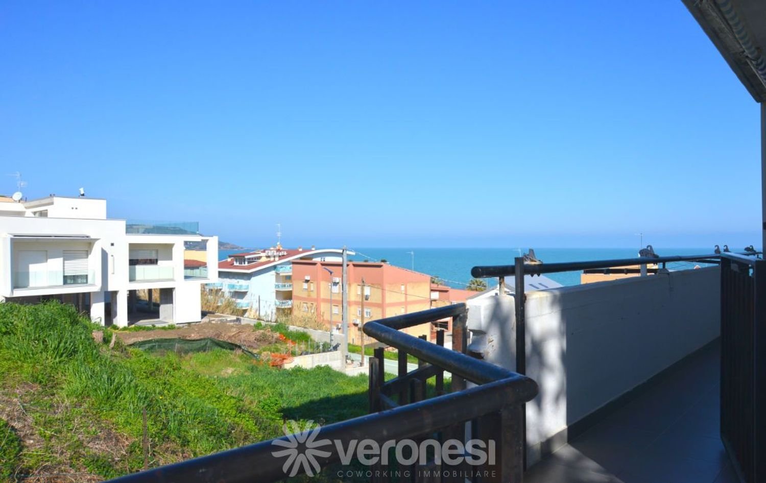 2-salle Appartement à Fossacesia, Italy No. 64574