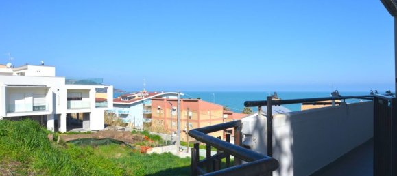 2-salle Appartement à Fossacesia, Italy No. 64574 2