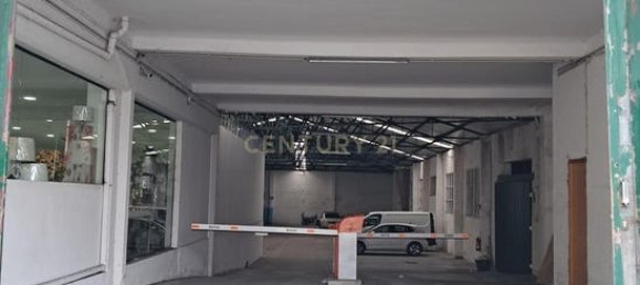 Gewerbliche Immobilie in Porto, Portugal 598m², Nr. 268994 11