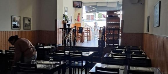 Gewerbliche Immobilie in Porto, Portugal 598m², Nr. 268994 4