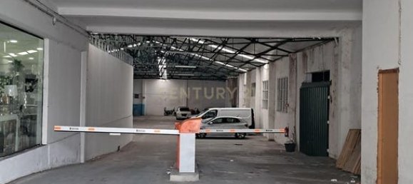 Gewerbliche Immobilie in Porto, Portugal 598m², Nr. 268994 8