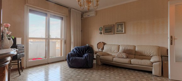 6 rooms Apartment in Frascati, Italy No. 269308 5