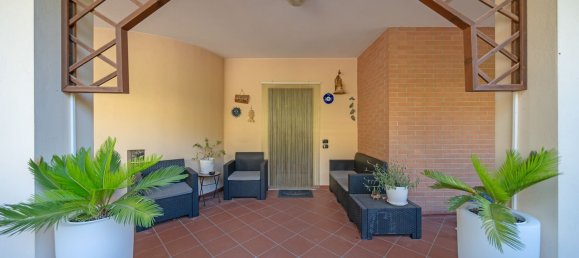 9 rooms Villa in Perugia, Italy No. 64950 8