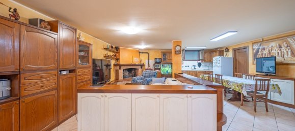 9 rooms Villa in Perugia, Italy No. 64950 13