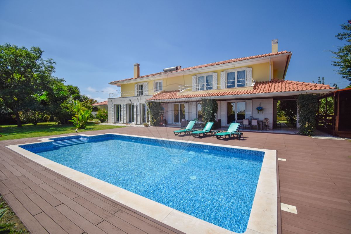 5 bedrooms Villa in Sintra, Portugal No. 188625