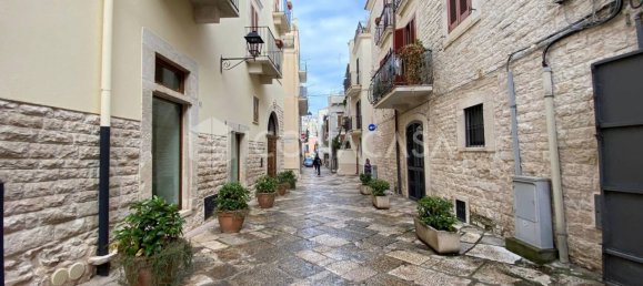 Apartamento de 2 habitaciónes en Bitonto, Italy No. 22807 2