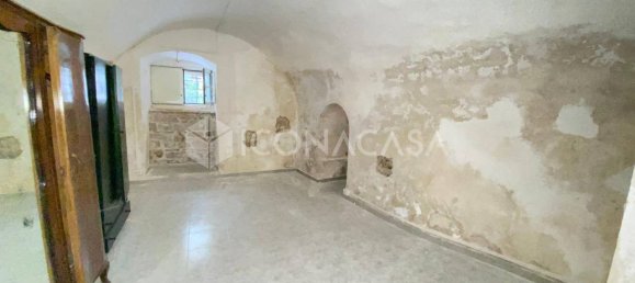 Apartamento de 2 habitaciónes en Bitonto, Italy No. 22807 8