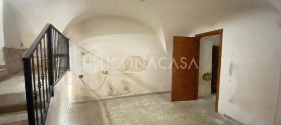 Apartamento de 2 habitaciónes en Bitonto, Italy No. 22807 9