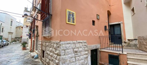 Apartamento de 2 habitaciónes en Bitonto, Italy No. 22807 12