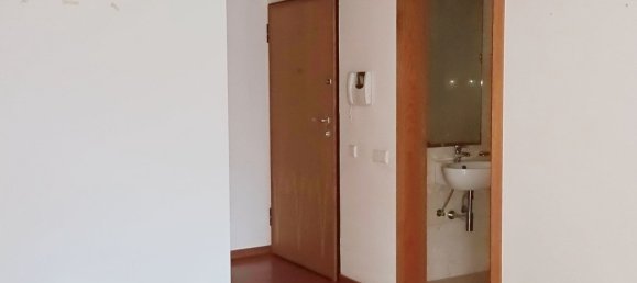 3 bedrooms Apartment in Matosinhos, Portugal No. 32246 10