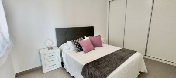 Villa de 3 dormitorios en Rojales, Spain No. 11168 16