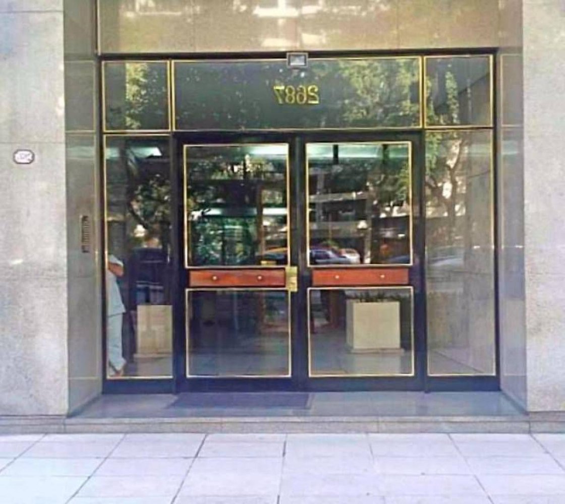 3 bedrooms Apartment in Buenos Aires, Argentina No. 86998