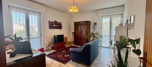 3-salle Appartement à Valdengo, Italy No. 285132 9