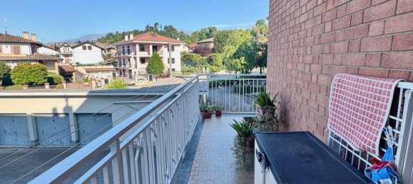 3-salle Appartement à Valdengo, Italy No. 285132 12