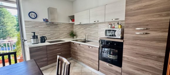 3-salle Appartement à Valdengo, Italy No. 285132 4