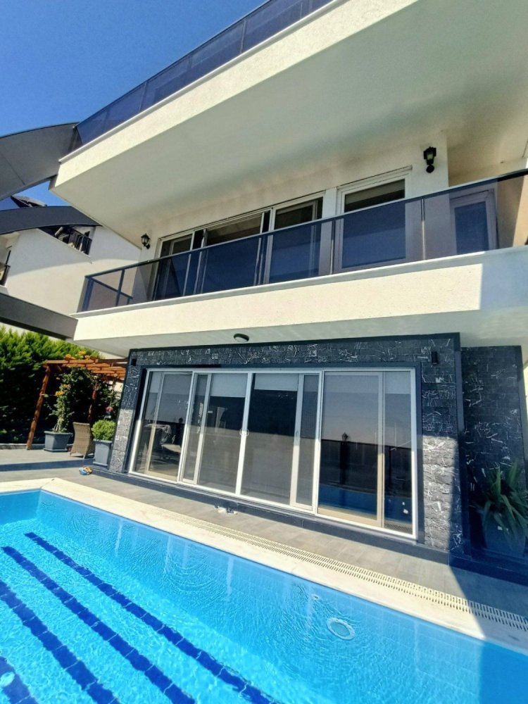 Вилла 3+1 в Аланья, Турция № 10951