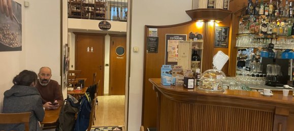 100m² Commercial property in Turin, Italy No. 297036 7