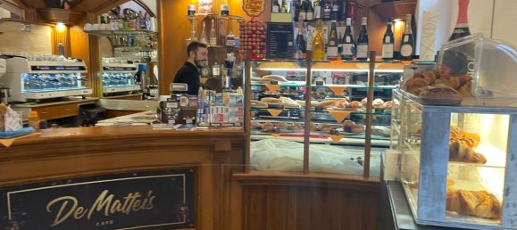 100m² Commercial property in Turin, Italy No. 297036 6