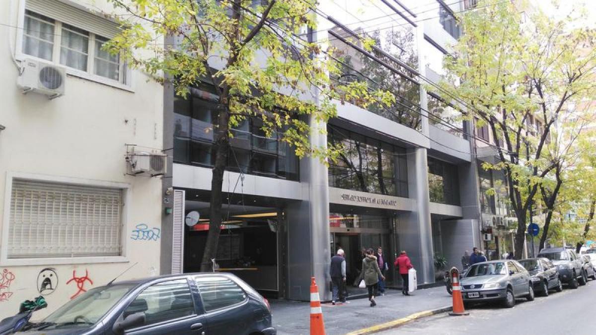 82m² Office in Buenos Aires, Argentina No. 108097