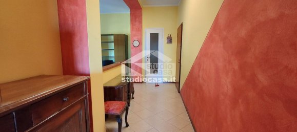 Apartamento T3 em Crema, Italy N.º 361948 12