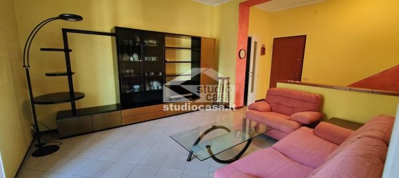 Apartamento T3 em Crema, Italy N.º 361948 6