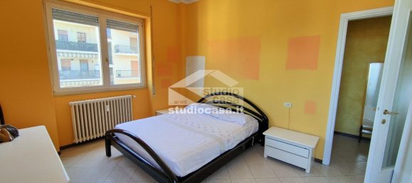 Apartamento T3 em Crema, Italy N.º 361948 14