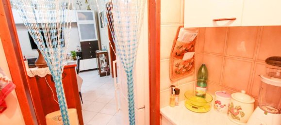 Apartamento de 3 habitaciónes en Settimo Torinese, Italy No. 171981 8