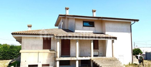 5 bedrooms Villa in San Cassiano, Italy No. 280744 3