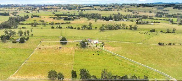 5 bedrooms Farm in Cloverlea, Australia No. 980 12