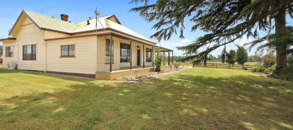 5 bedrooms Farm in Cloverlea, Australia No. 980 24