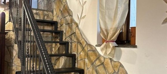 6 Schlafzimmer Doppelhaus in Artena, Italy, Nr. 378120 9