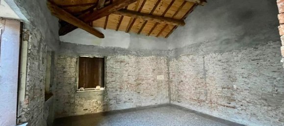 Квартира с 4 комнатами в Виченца, Италия № 238101 16