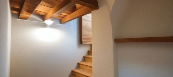 Квартира с 4 комнатами в Виченца, Италия № 238101 9