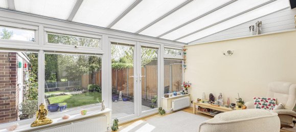 Casa T3 em Egham, United Kingdom N.º 8623 20