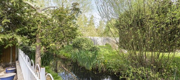 Casa T3 em Egham, United Kingdom N.º 8623 34